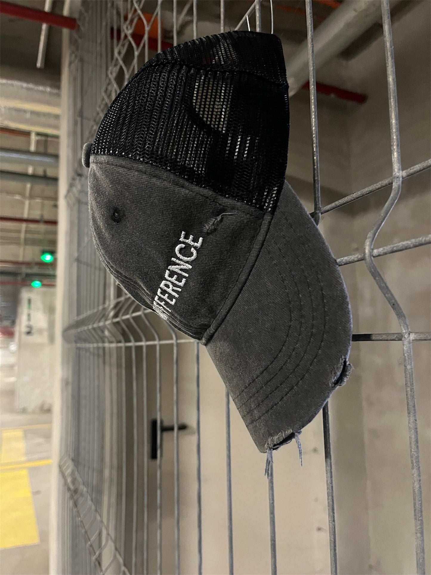 MAD 'LOGO' CAP