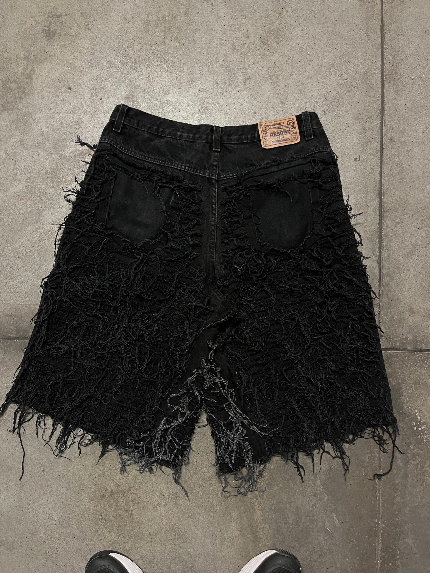 MAD 'Fractal Noir' JORTS