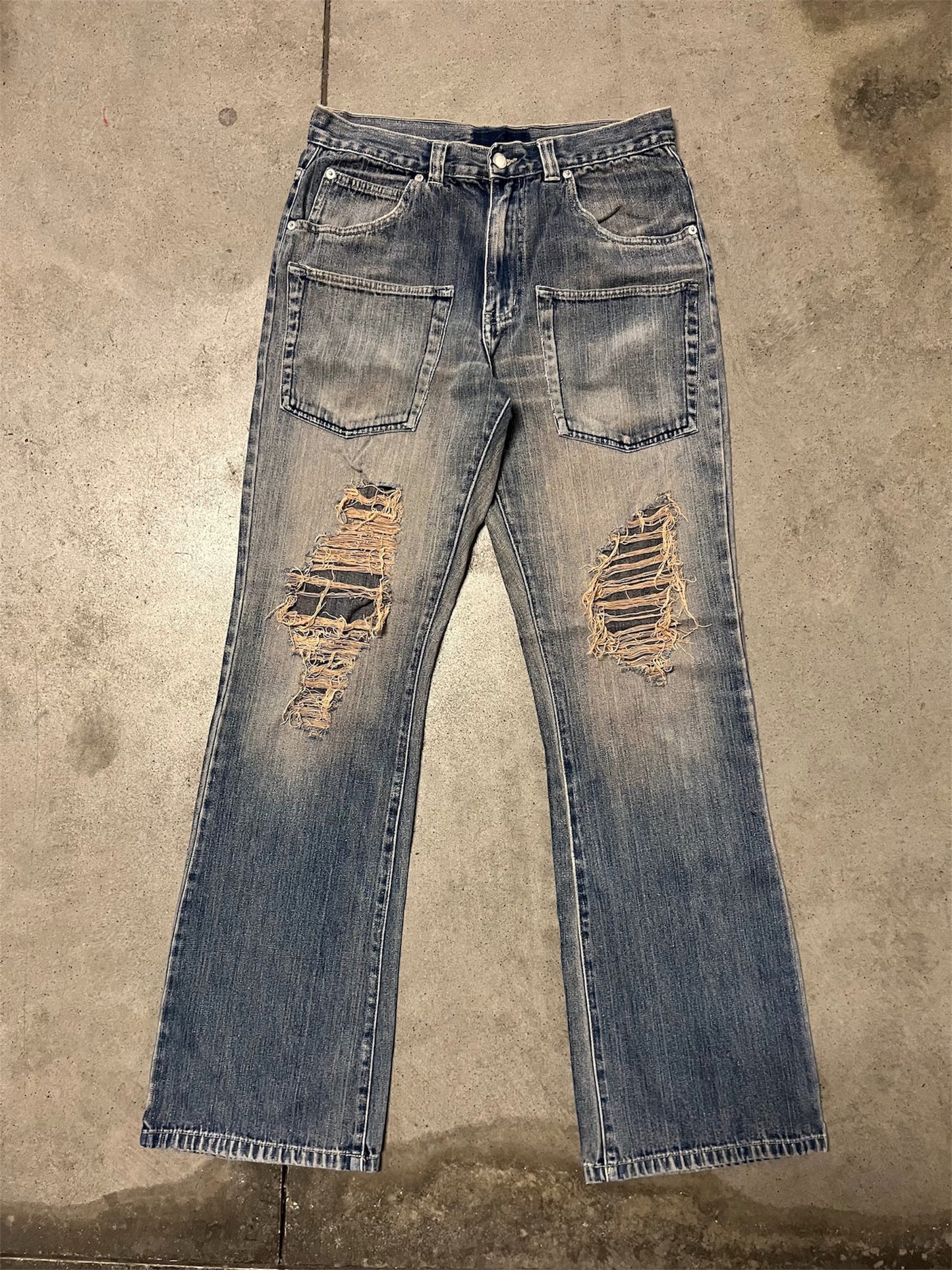 MAD 'Patched Pockets' JEANS