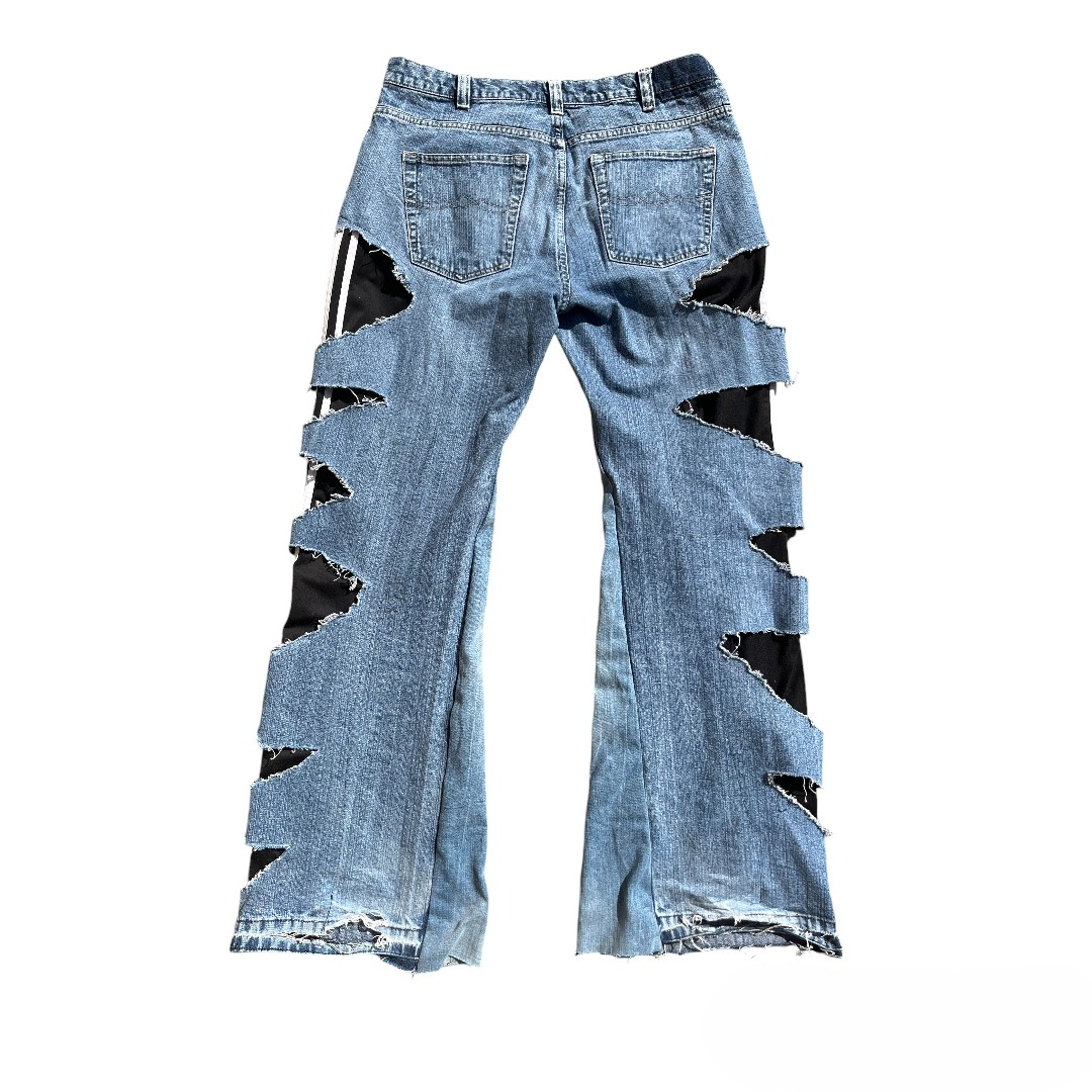 MAD JEANS (Balenciaga Slashed Denim)